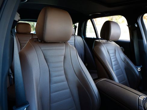 Used 2023 Mercedes-Benz E 450 4MATIC All-Terrain Wagon image 19