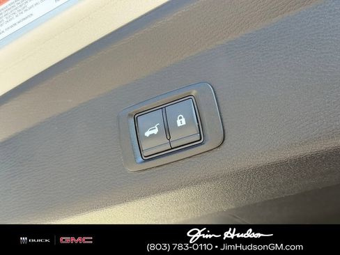 Used 2025 Mitsubishi Outlander SE FWD image 17