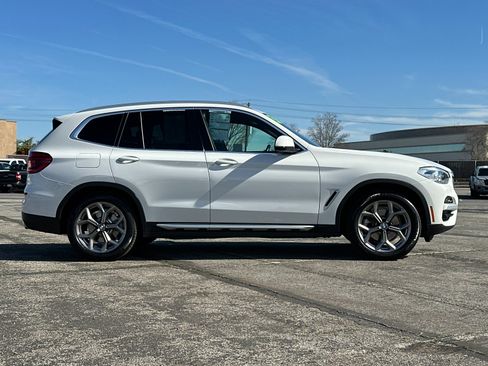 Used 2021 BMW X3 xDrive30e w/ Convenience Package image 3