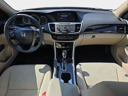 Used 2017 Honda Accord LX image 10