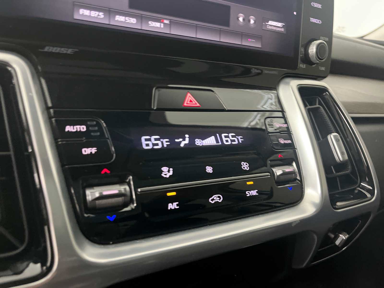 Used 2021 Kia Sorento SX Prestige AWD/4WD image 23