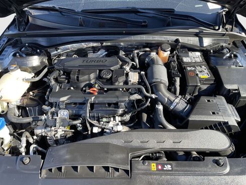 Used 2023 Kia K5 LXS image 25