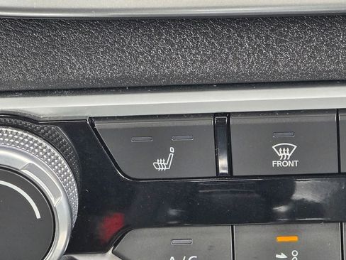 Used 2021 Nissan Altima 2.5 SV w/ SV Premium Package FWD image 14
