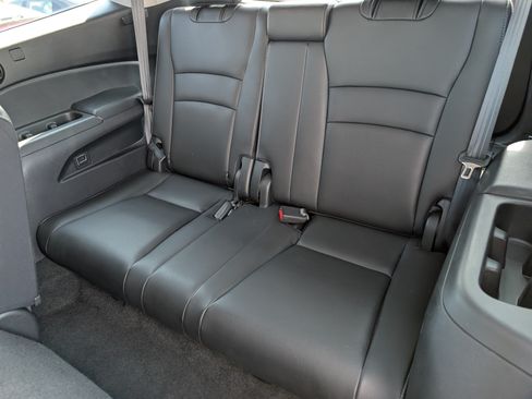 Used 2019 Honda Pilot EX-L image 12