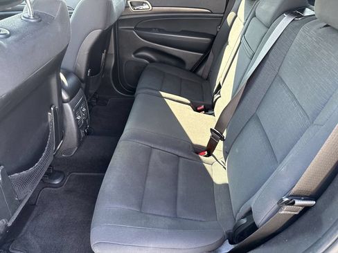 Used 2014 Jeep Grand Cherokee Laredo w/ Security & Convenience Group RWD image 26