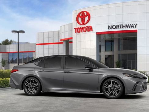 New 2026 Toyota Camry XSE AWD/4WD image 13