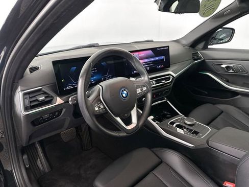 Used 2024 BMW 330e xDrive w/ Convenience Package AWD/4WD image 20