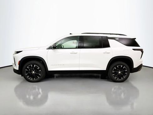 New 2026 Chevrolet Traverse LT w/ Sun and Wheel Package image 5