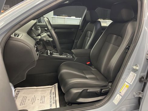 Used 2023 Honda Civic Sport image 11