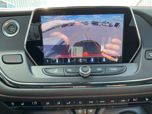 Used 2019 Chevrolet Blazer RS AWD/4WD image 12