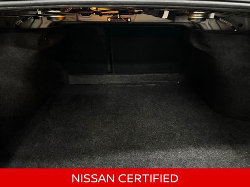 Certified 2023 Nissan Sentra SV FWD image 38