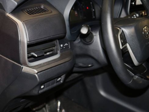 Used 2024 Toyota Grand Highlander AWD image 61