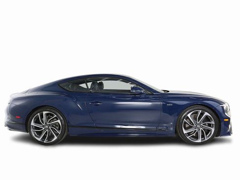 Used 2025 Bentley Continental GT Speed image 14