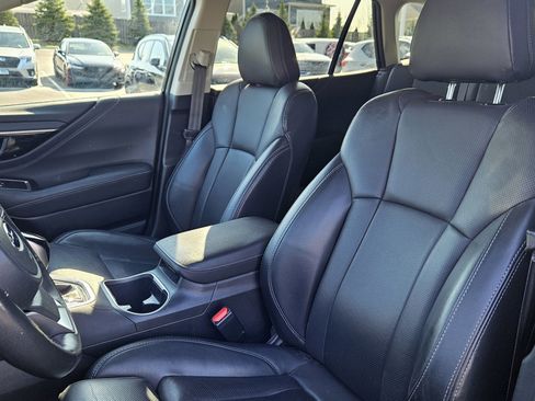 Used 2022 Subaru Outback Limited image 13