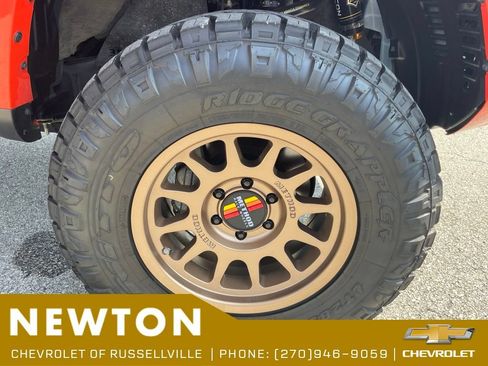 Used 2024 Toyota 4Runner TRD Off-Road Premium w/ Off Road Premium Plus Package AWD/4WD image 27