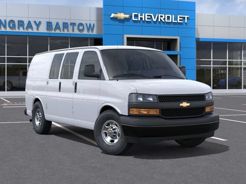 New 2026 Chevrolet Express 2500 w/ Driver Convenience Package RWD image 9