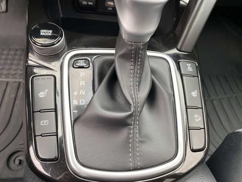 Used 2024 Kia Seltos S AWD/4WD image 14