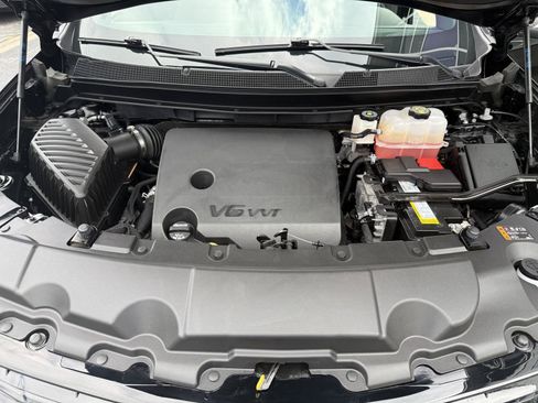 Used 2023 Chevrolet Traverse Premier w/ LPO, Floor Liner Package FWD image 42