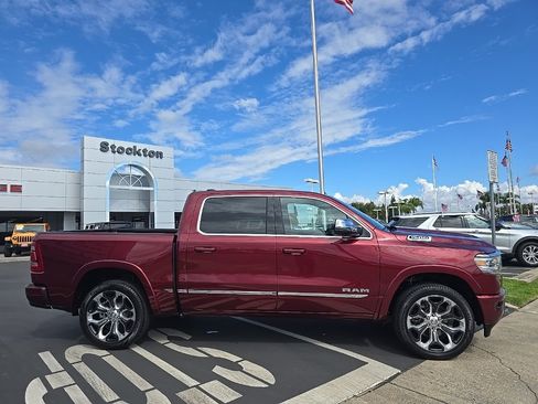Used 2024 RAM 1500 Limited w/ Trailer Tow Group image 3
