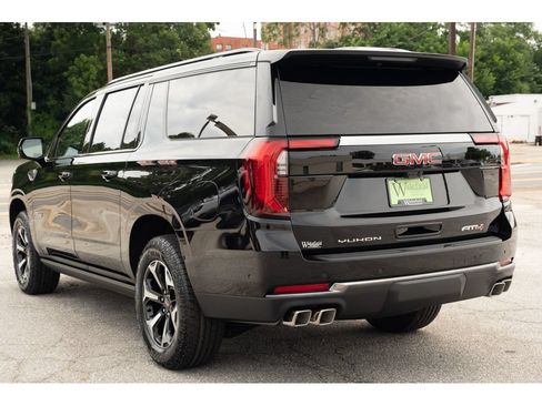 New 2026 GMC Yukon XL AT4 w/ AT4 Premium Plus Package AWD/4WD image 6