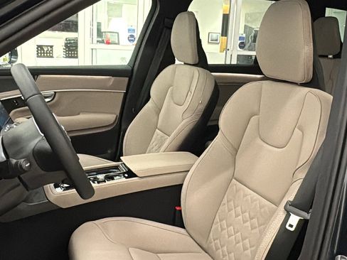 New 2026 Volvo XC90 T8 Plus w/ Protection Package Premier image 23