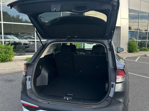 Used 2023 Kia Sportage LX AWD/4WD image 5