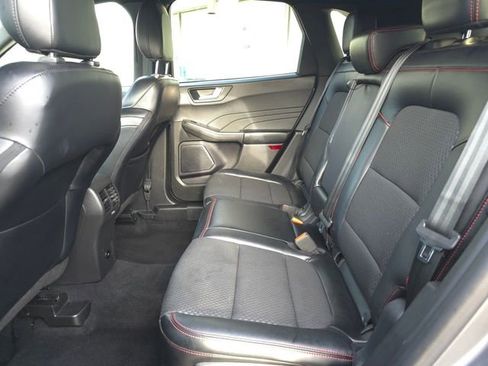 Used 2023 Ford Escape ST-Line image 14