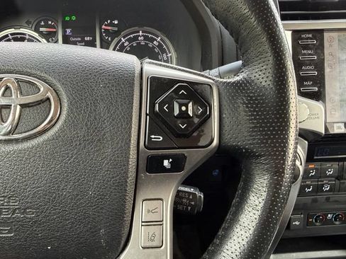 Used 2024 Toyota 4Runner Limited AWD/4WD image 27