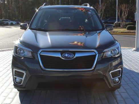 Used 2020 Subaru Forester Limited image 8