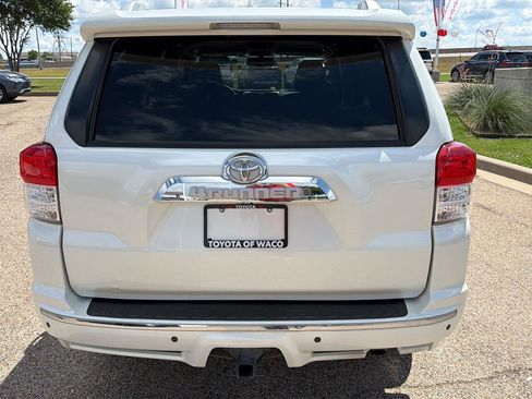 Used 2012 Toyota 4Runner SR5 RWD image 4