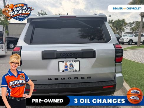 Used 2025 Toyota 4Runner TRD Off-Road image 5
