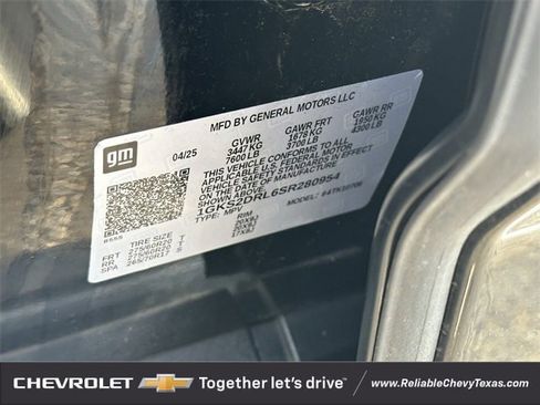 Certified 2025 GMC Yukon Denali image 37