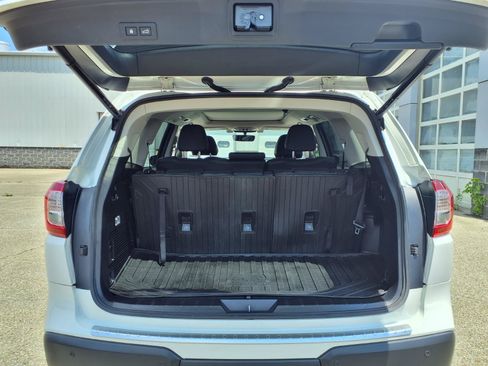 Used 2021 Subaru Ascent Limited w/ Technology Package AWD/4WD image 13