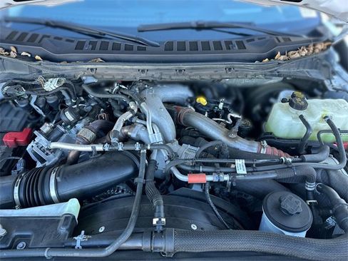 Certified 2024 Ford F250 Limited w/ FX4 Off-Road Package image 28