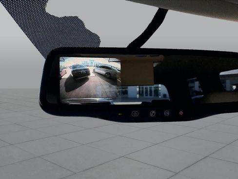 Used 2011 GMC Acadia SLT FWD image 24