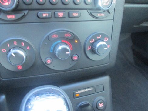 Used 2007 Pontiac G6 GT w/ Sun And Sound Package image 29