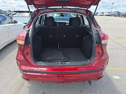 Used 2024 Nissan Kicks SV w/ Interior Electronics Package FWD image 2