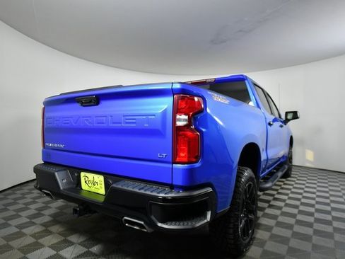 Used 2025 Chevrolet Silverado 1500 LT Trail Boss w/ Convenience Package II image 11