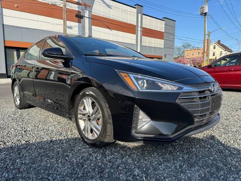 Used 2020 Hyundai Elantra Value Edition image 3