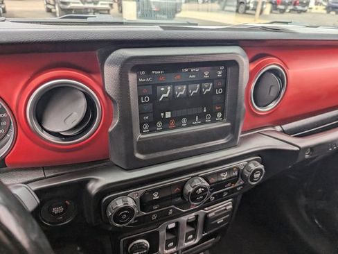 Used 2020 Jeep Wrangler Rubicon w/ LED Lighting Group AWD/4WD image 24