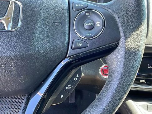 Used 2019 Honda HR-V EX image 23