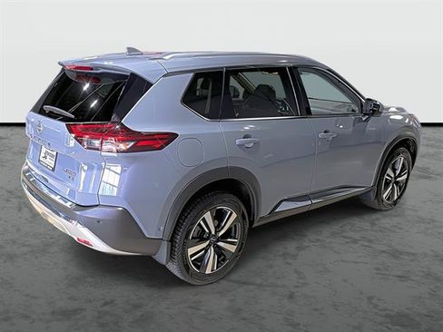 Used 2023 Nissan Rogue Platinum w/ Platinum Premium Package AWD/4WD image 4