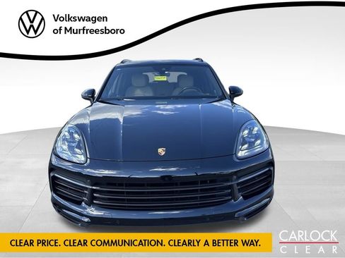 Used 2022 Porsche Cayenne Platinum Edition AWD/4WD image 3