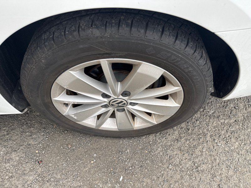 Used 2015 Volkswagen Jetta TDI SE FWD image 11