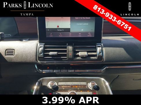 Certified 2020 Lincoln Navigator Reserve w/ Luxury Package AWD/4WD image 22