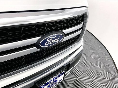 Used 2024 Ford F150 Lariat w/ FX4 Off-Road Package AWD/4WD image 30