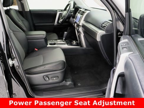 Used 2024 Toyota 4Runner SR5 Premium image 39