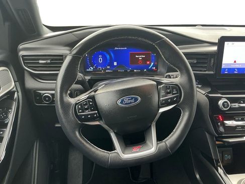 Used 2023 Ford Explorer ST w/ Equipment Group 401A image 18