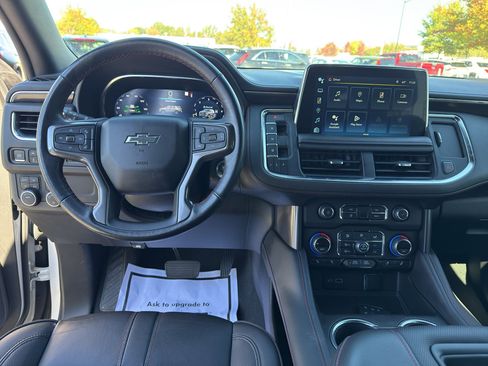 Used 2022 Chevrolet Tahoe RST w/ Luxury Package image 28