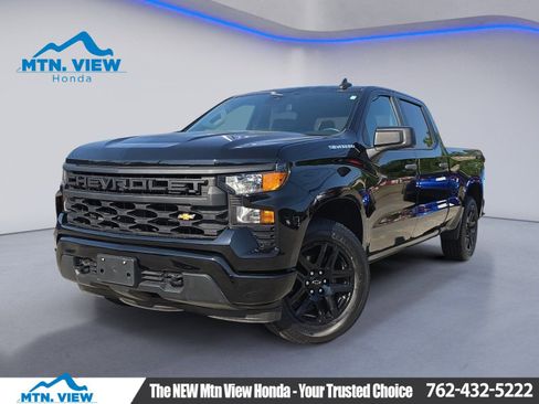 Used 2023 Chevrolet Silverado 1500 Custom AWD/4WD image 1